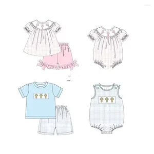 衣料品セット卸売女の子クロススクリープリントイースターブティックバブル付きの小さな男の子のショートパンツ