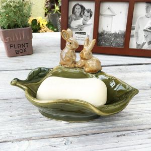 Dishes Cute Porcelain Bunny Lovers Soap Dish Decorative Ceramics Leaf Soap Holder Bathroom Ornament Houseware Gift Craft Accessories