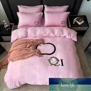 New Foreign Trade Quatily Fashion Brand Baby Fleece Sheets Four-Piece Crystal Velvet Set Large Logo Wholesale