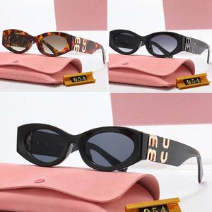 Damglasögon högkvalitativa varumärken solglasögon grå glasögon vintage för kvinna sexiga kattögon glasögon oval acetat skyddande körglasögongrön röd solglasögon låda