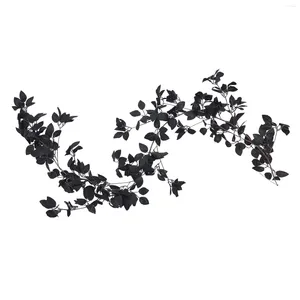 Dekorativa blommor Imitation Black Rose Leaf Rattan Plastic Artificial Garland Vine Halloween Thanksgiving Party Atmosphere Arrangement Fall