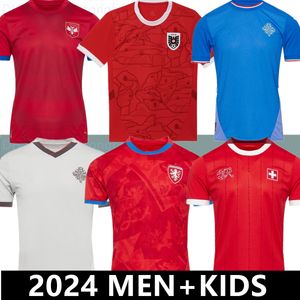 New Tjeckien fotbollströjor Schweiz hem borta 24 25 Österrike Red Blue White 2024 2025 Island Sports fotbollströjor Sportkläder Serbia Camisola Size S-4XL