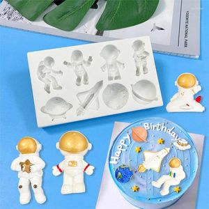Baking Moulds Silicone Mold Space Cookie Robot Spaceship Spacecraft Fondant Molds Epoxy Resin Molde Para Maceta