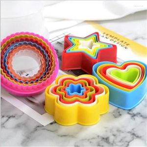 Baking Moulds Cookies Cutter Biscuit Cake Mould DIY Multi-style Plastic Circle Cookie Maker Christmas Holiday Supply Fondant Sugarcraft