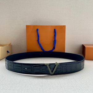 10A quality classic designer Belt for women stainless steel V buckle Real leather mens belt Retro Luxury gold plating womens belt 35MM Reversible belt L568