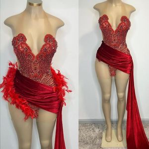 2024 Luxus Kurzschluss -Prom -Kleider Cocktailkleider für Frauen Halfter -Strass -Strass -Steine ​​Feder Illusion Club Abendkleid Abschlusskleid für afrikanische Schwarze Mädchen Party C105