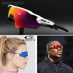 Óculos de sol Luxo 0AKLEIES Mens Sun Glasses Ciclo Sports Sunglasses Designer feminino andando de ciclismo ao ar livre MTB MTB Bike GogglesleeAeea