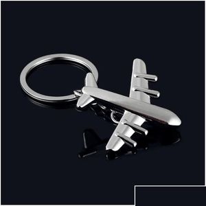 Andra interiörstillbehör Gift Metal Plane Keychain Buckle Mini Key Chain Aircraft Model Keyring Airplane Presents For Men Women Kids Dr Oticw