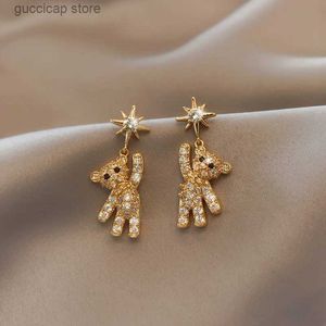 Charm Obega Lovely Bear Earrings for Women Cubic Zircon Inlaid Golden Stud Earring Female Sparkle Jewelry Gift Y240328