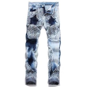 Jeans masculinos Y2K Mens Calças Estrelas Patches Straight Fit Spider Web Jeans Cool Designer Masculino Outwear J240328