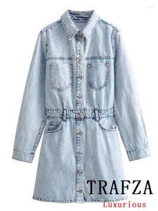 Abiti casual TRAFZA Abito vintage in denim da donna Solido manica lunga monopetto Colletto rovesciato Abiti corti Moda 2024