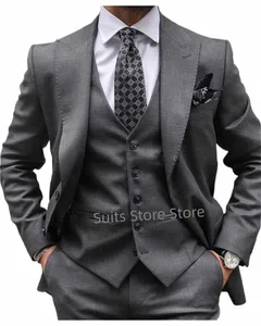 italian Style Wedding Suits For Men Slim Fit Peak Lapel Groom Tuxedos Blazer 3Pcs Set 2024 Elegant Grey Male Wear Terno Mascui K5B0#