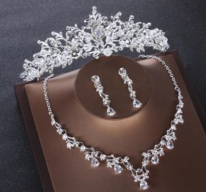 Baroque Luxury Silver Color Crystal Heart Bridal Jewelry Sets Necklaces Earrings Tiaras Crown Wedding Beads African Jewelry Sets1534092