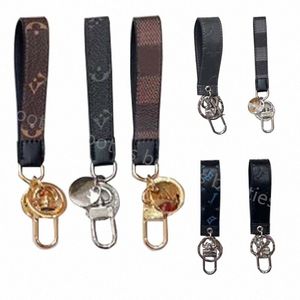 Designer Keychain Chaveiro Carteira Saco Charme Luxo Carro Couro Homens Brown Leather Dragonne Multicolor Chaveiros Pendurar Titular do Cartão Liga de Zinco H6VM #