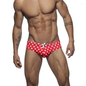 Underpants Men Fashion Briefs Pięcioczęściowe gwiazdy nadrukowane pnie pływackie Low Talle Dripstring