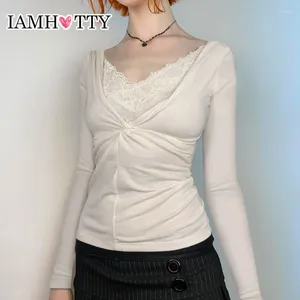 Women's T Shirts IAMTY Sweet Lace Stitch Folds V-neck Top Beige Color Gentle Cute Slim-fit Long Sleeve T-shirt Autumn Spring Y2K Tees Casual