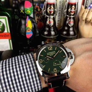 Hochwertiges Saphir-Uhrenglas, 44 mm, 13 mm, automatisches mechanisches Uhrwerk, importiertes Rindsleder-Armband, 22 mm