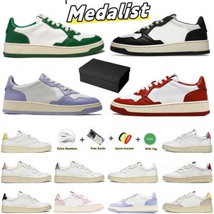 With Box Fashion medalist Running shoes men women Action Two-Tone Panda Black Leather Suede Fuchsia Gold Green Pink Yellow Low USA outdoor trainers sport sneakers