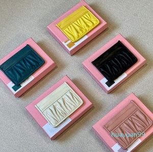 Mini portfele torebki dla kobiet klasycznych projektantów Krótki portfel Masowe karty kredytowe Uchwyt do owczej skóry kieszonkowe skóra