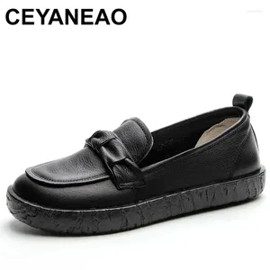 Casual Shoes 2024 Women Slip On Loafers Shallow Genuine Leather Flat Ladies Comfort Soft Soled Round Toe H1023