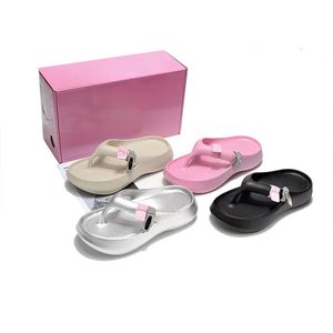 Classiche pantofole estive Fcipli per le vetrini da donna Sliders Chaussure Pantoufle Casquette Muli Muli Tambini Female Sandals Sandals Claquette Cloquette