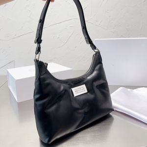 حقيبة مصممة حقيبة Crossbody للسيدات الفاخرة Tylish Classic Leather County Contains Strap Misedialist Design Counter Bag Bag No Box