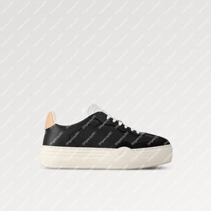 Explosion NOVITÀ Sneaker da donna 1ACHH0 Groovy con plateau, sneakers in vitello morbido con impresso Nero Anni Settanta Accessorio in pizzo floreale Finiture in pelle naturale Gomma rialzata