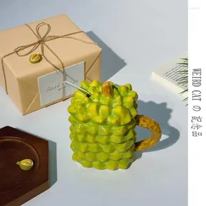 Muggar handgjorda ananas och durian mugg med halm rolig internet röd keramisk cup studentfödelsedag