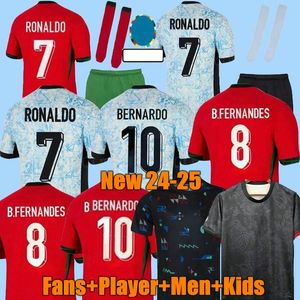 24 25 Jerseys de futebol de Portuguusa Fernandes Ronaldo Portugal 2024 2025 Camisas de futebol masculino Kit de crianças B.Fernandes Joao Felix Bermardo Mulheres Fãs Versão