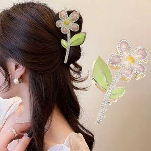 Klipsy do włosów Molans Flower Hair Clips dla kobiet mody kraba krążkowa rhinestone fryzura barrettes kucyk akcesoria do włosów Y240329