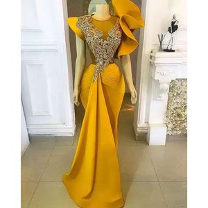 Plus Size Prom Árabe Aso Ebi Amarelo Sereia Vestidos Elegantes Rendas Frisadas Cristais Noite Formal Festa Segunda Recepção Vestidos Vestido