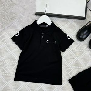 Dzieci Designer Ubrania Dziecko Polos Girl Boy Polo Shirt 100% bawełniany Wygodny oddychający letni krótki rękaw Toddler T Shirt Luksusowa marka z literami pojedyncze piersi