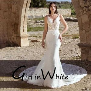 Abiti sexy urbani Abito da sposa a sirena in pizzo Romantico scollo a V senza maniche Abiti da sposa Bottone posteriore Sposa per essere Robe de Mariage Personalizzato yq240329