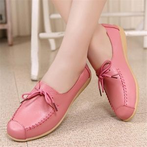 Casual Shoes Women's Round Head Beef Tendon Bottom Leather Soft Breathable Flat Heel White