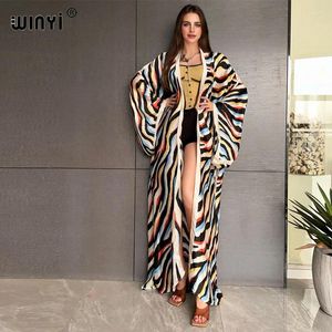 Estate 2024 WINYI Kimono Africa Maxi Dress Beach Wear Cover-up Elegante cardigan Abiti per le donne Cappotto sexy con stampa di moda