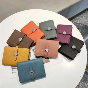 Wallets Genuine two fold short for womens temperament 2024 new inner and outer leather ultra-thin folding wallet card bag large money clip