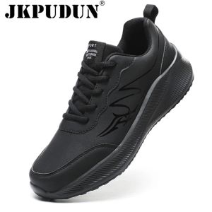 Botas de inverno Ultralight Men Shoes Running Outdoor Mantenha Men Sapatos Homem Casual Men Sport Shoes Designer Tênis Plus Size 3948