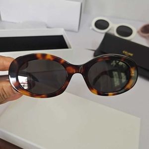 CELIES Hawksbill high-end replica Triumphal Arch sunglasses 40194 cat eye UV resistant slimming white sunglasses