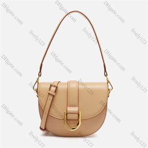 2024 Toppkvalitet Womens Bag Nytt trendigt mode All-Match Designer Shoulder Bag Western Style High-End Sense Of Hand Carry Messenger Bags Luxurys plånbok läder