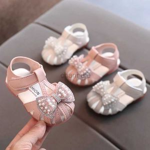 Sandalet Yaz Bebek Kız Ayakkabı Yumuşak Alt Alt Sevimli Yay Moda İnci Toddler Sandalet İlk Yürüyüşçüler 240329