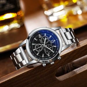 Wristwatches Fashion Mens Sports Watches Luxury Men Stainless Steel Quartz Wrist Watch for Man Business Casual Relogios Masculino Reloj 24329