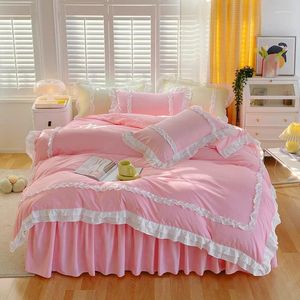Conjuntos de cama Saia de cama ou babados coreanos fronha sólida rosa verão colchão capa roupa de cama único rei duplo decoração de casa têxtil