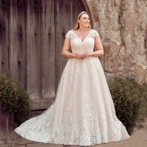 Urban Sexy Dresses حفل زفاف رعوي للنساء بالإضافة إلى حجم V-neck Cap Cleeves A-Line Bride Hower Train Tulle Vestidos de Novia YQ240329