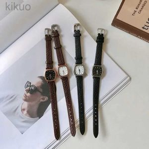 Armbandsur Womens Simple Vintage Watches Retro Brown Dial Wristwatch Leather Strap Write Watch High Quality Ladies Casual Armband Relojes 24329