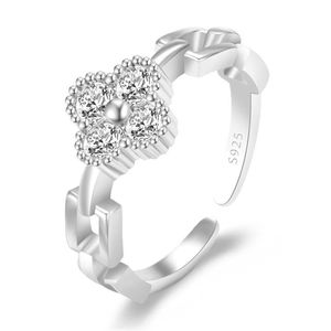 Korean Sweet Fashion Clover Designer Band Rings for Women CZ Zircon Shining Crystal Open Silver Rose Gold Bling Diamond Love Ring 175a
