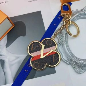 Designer Keychain for Women Gold Suower Keychains Matching Car Pendant Keyring Fashion Brand Letters Key Chain Personalized Creative with Box -7