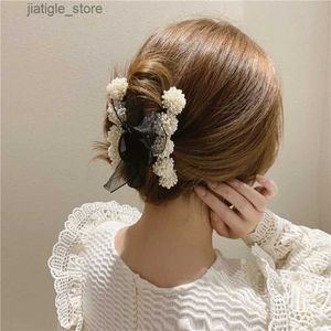 Hair Clips Fashion small pearl ball net yarn bowknot non-slip hair claw female girly temperament big pearl flower hairpin accessories Y240329