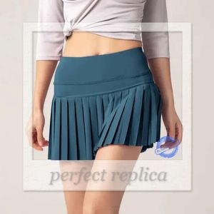 2024 Lulemon Yoga Shorts Golf Pleated Skirt Gym Fitness Sport Tennis Kvinnlig utomhus Jogging Summer Mini Kjol Golf Women Clothing Running Athletic 594