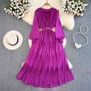 French Style Bubble Long Sleeve VNeck Waist Slim Aline Pleated Dress Elegant Large Swing 240329