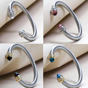 2024 Nya David Series Yaman Twisted Cuff Bangle Charm Armband för män Kvinnliga armband Hook 7mm Wire Designer Dy Jewelry Exquisite Simple Jewelry Gift